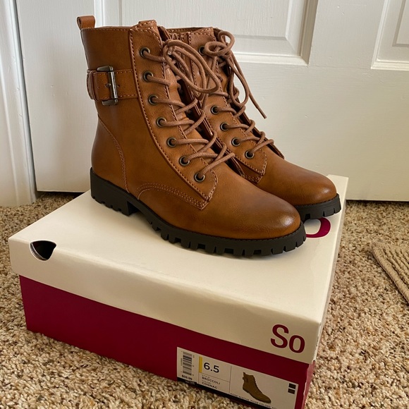 ✨LAST ONE✨SO Brown Combat Boots - Picture 2 of 11